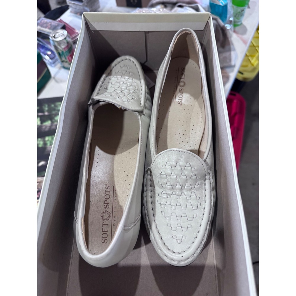 Soft Spots Constance Bone Woven Leather Loafers Womens 10 N 4033 Slip On Shoes